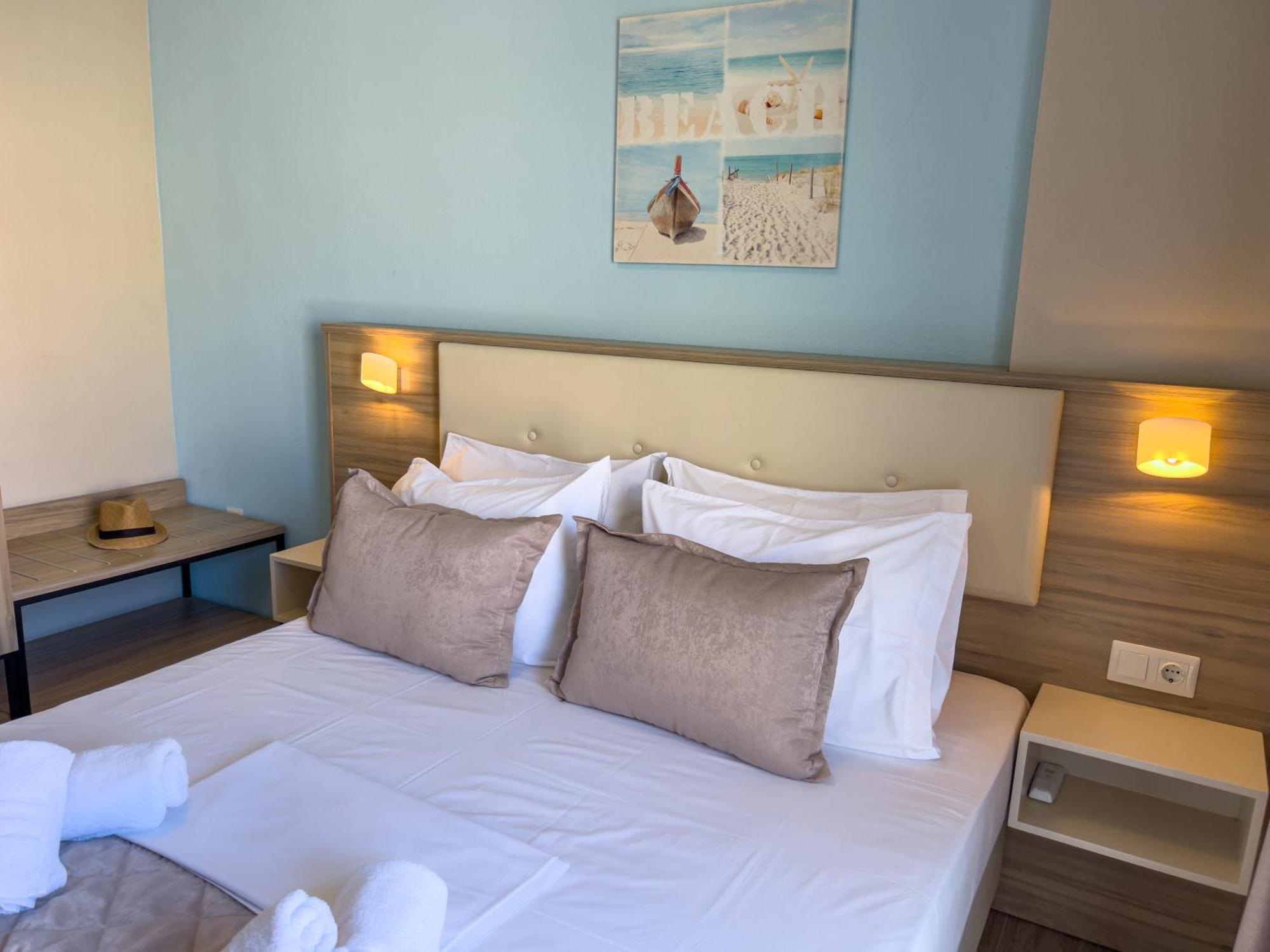 Yalos Beach Maisonettes Skala Sotiros Exterior photo