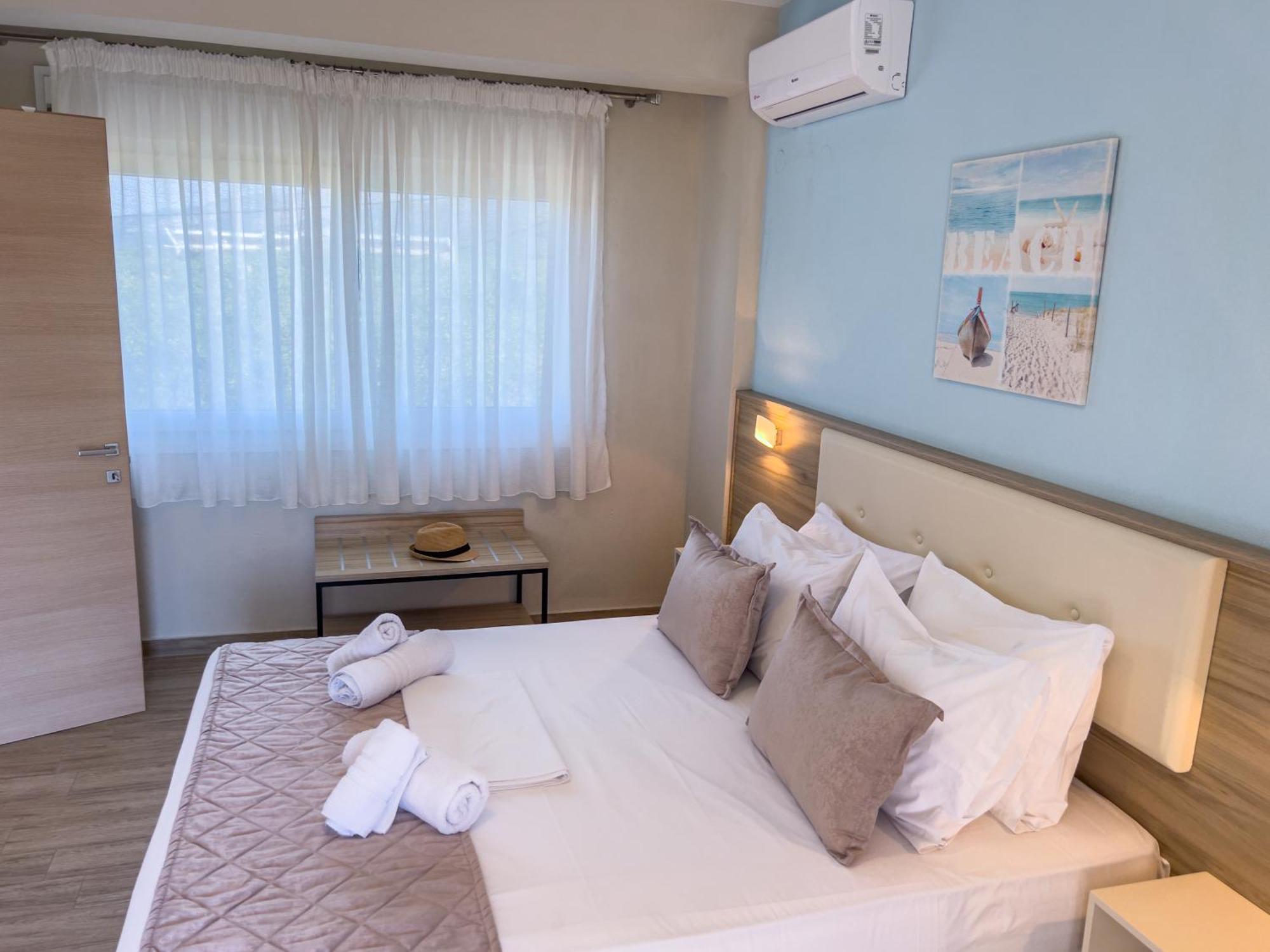 Yalos Beach Maisonettes Skala Sotiros Exterior photo
