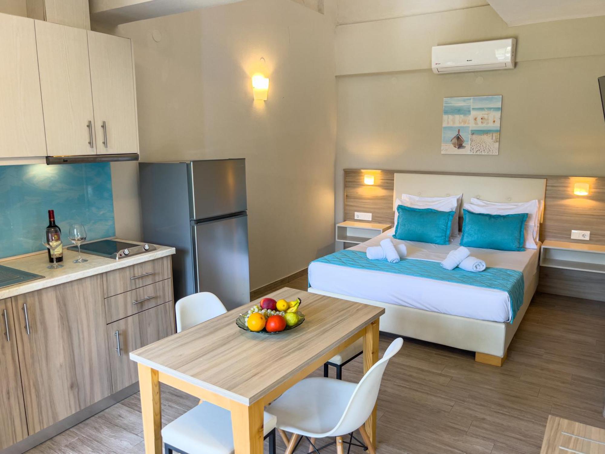 Yalos Beach Maisonettes Skala Sotiros Exterior photo